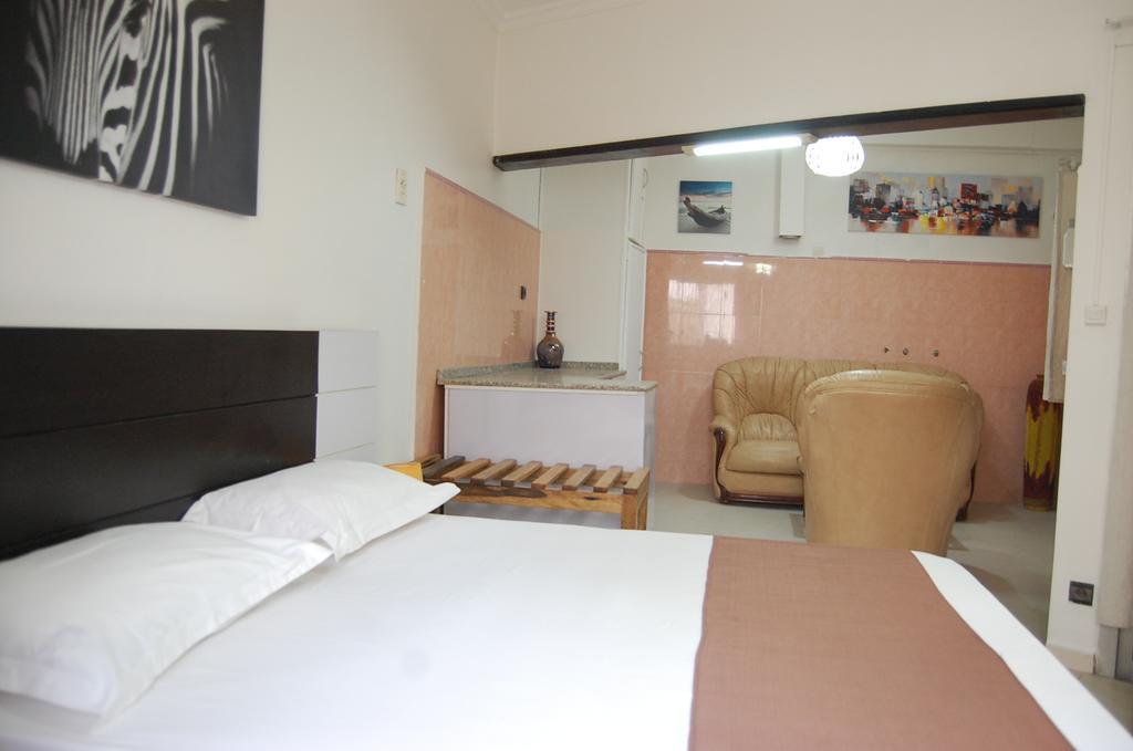 Maison D'Hotes Opanoramic Dakar Esterno foto